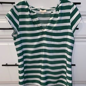 Ann Taylor LOFT short sleeve top